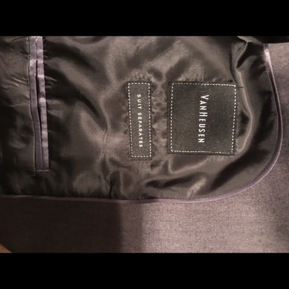 Men's Suit Jacket 40S NWOT Dark Grey Pin Stripe - Picture 3 of 3